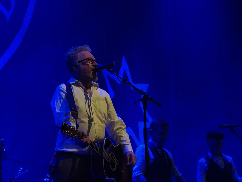 Dave King von den Flogging Molly in der Samsung Hall