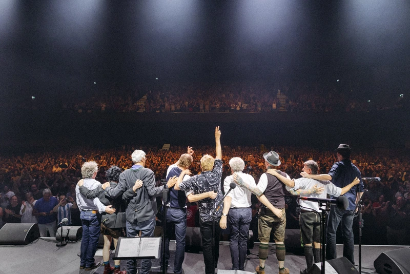 Forever - Eine kulturelle Zumutung in THE HALL © Bastian Bochinski 