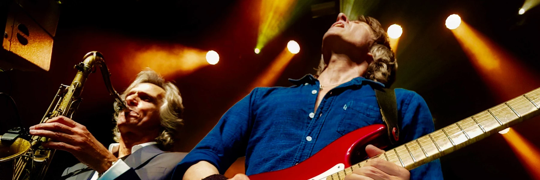 The Dire Straits Experience 19 March 22 THE HALL ZURICH